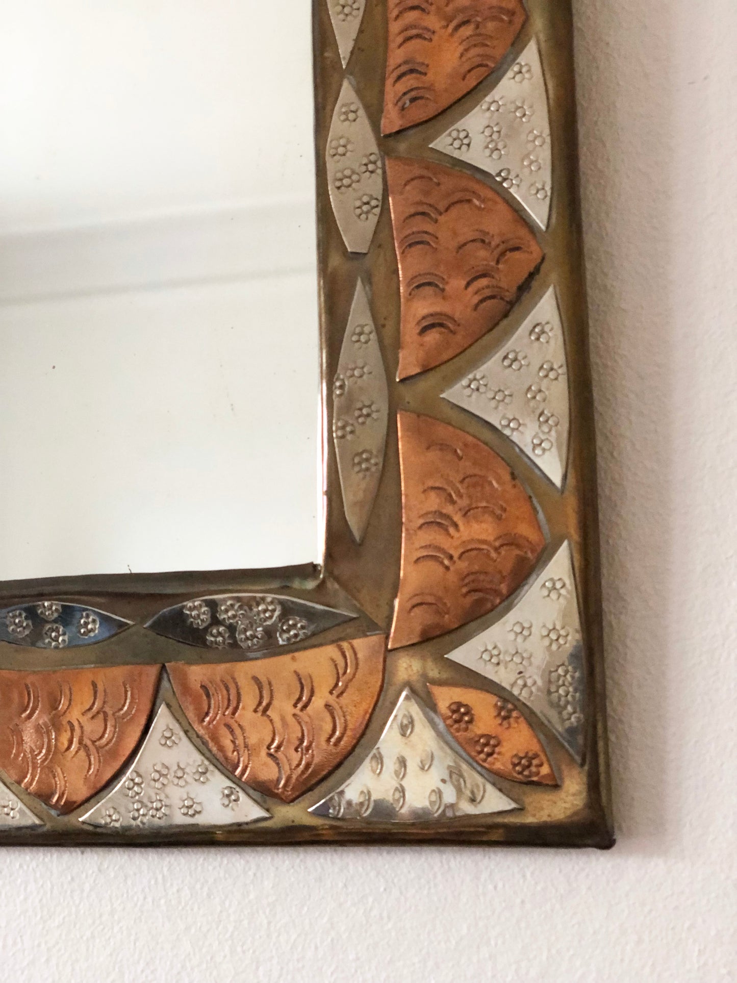 Vintage Brass Wall Mirror – Hollywood Regency, Spanish, 1960s