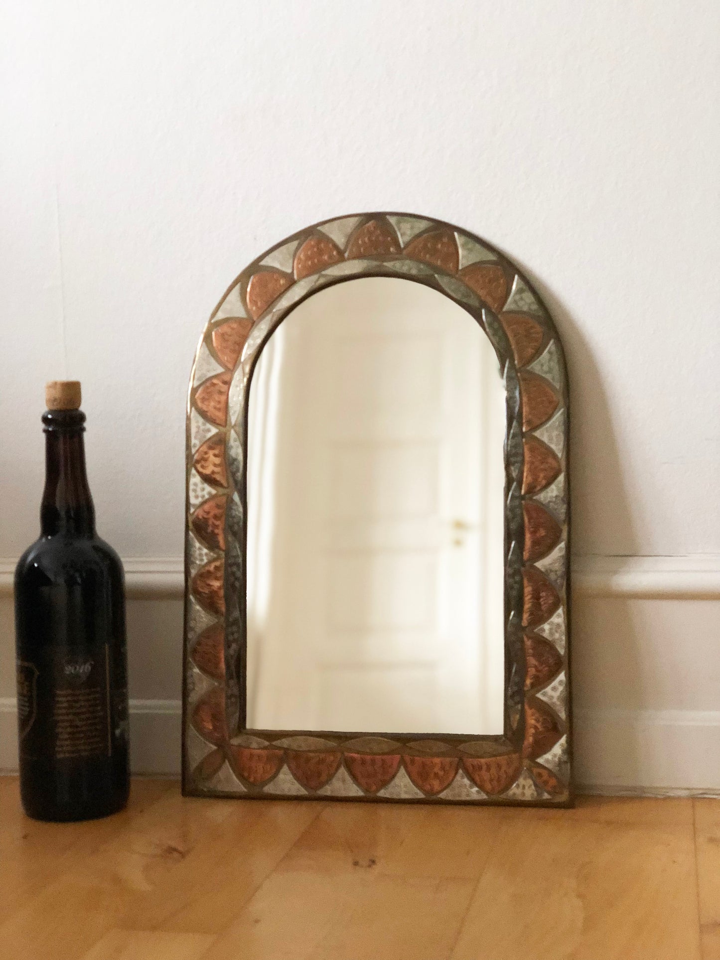 Vintage Brass Wall Mirror – Hollywood Regency, Spanish, 1960s