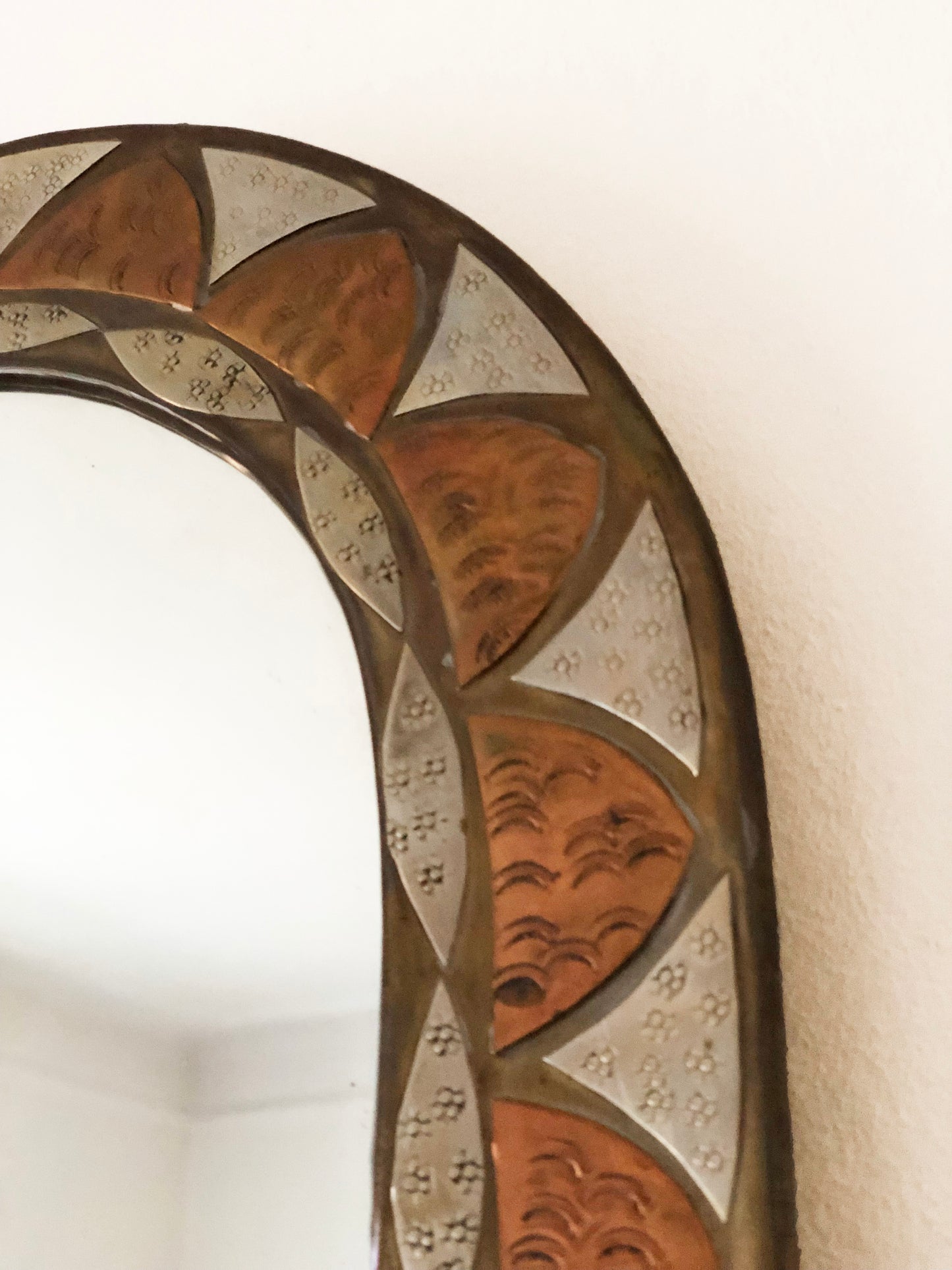 Vintage Brass Wall Mirror – Hollywood Regency, Spanish, 1960s
