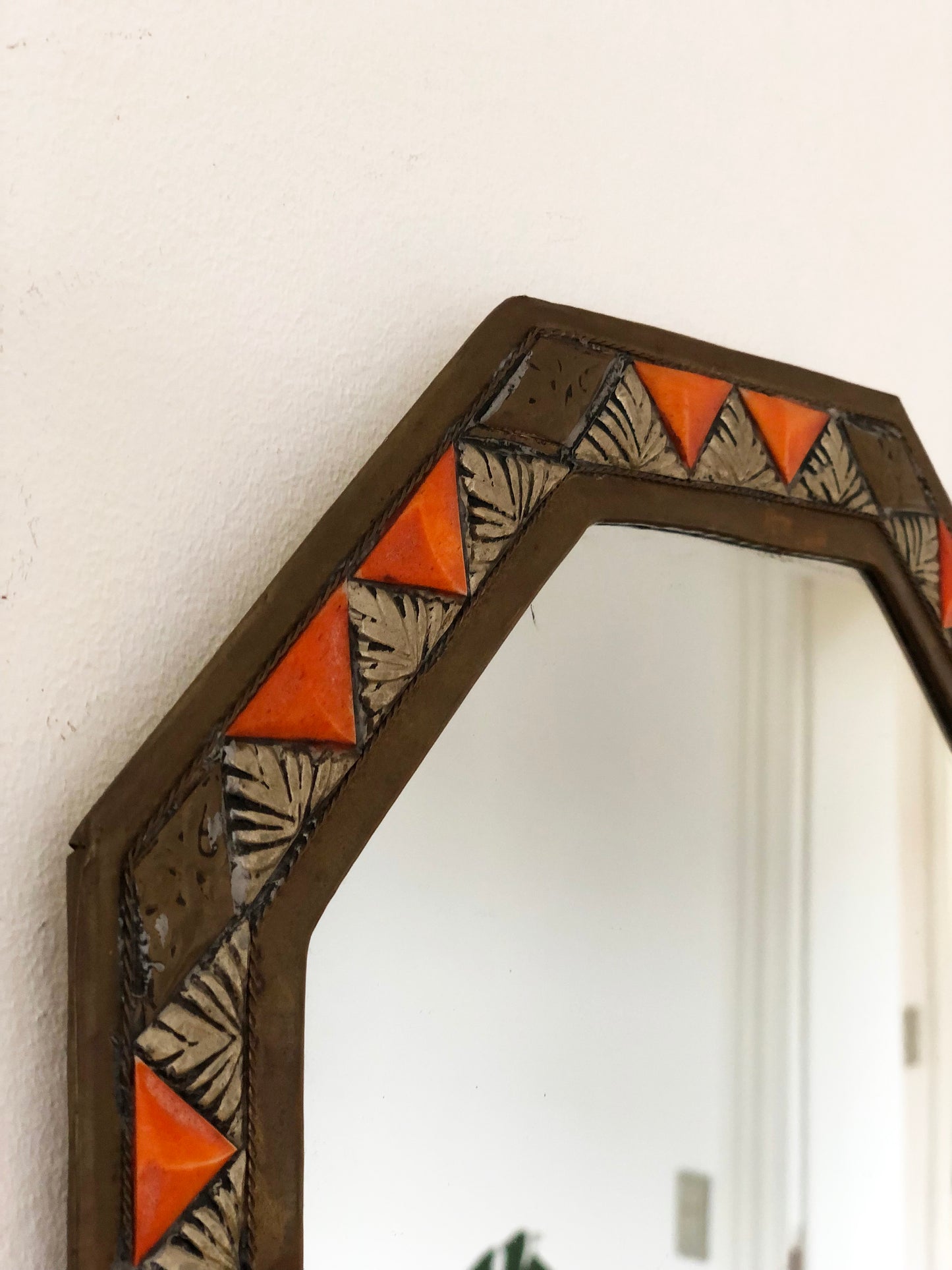 Vintage Octagonal Wall Mirror – Spanish, Hollywood Regency, Moroccan-inspired 1960s