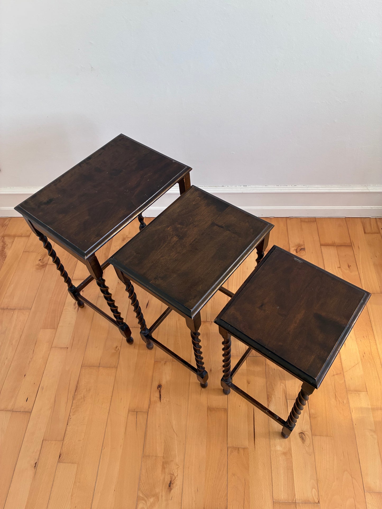 Vintage Set of 3 Barley Twist Walnut Nesting Side Tables, English 1940s