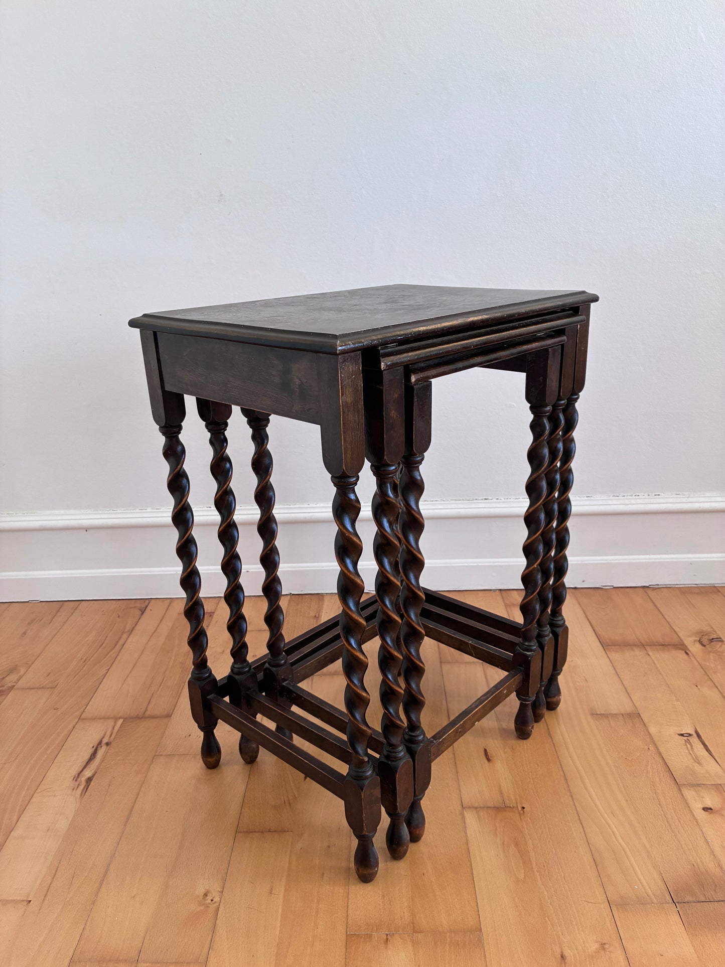Vintage Set of 3 Barley Twist Walnut Nesting Side Tables, English 1940s