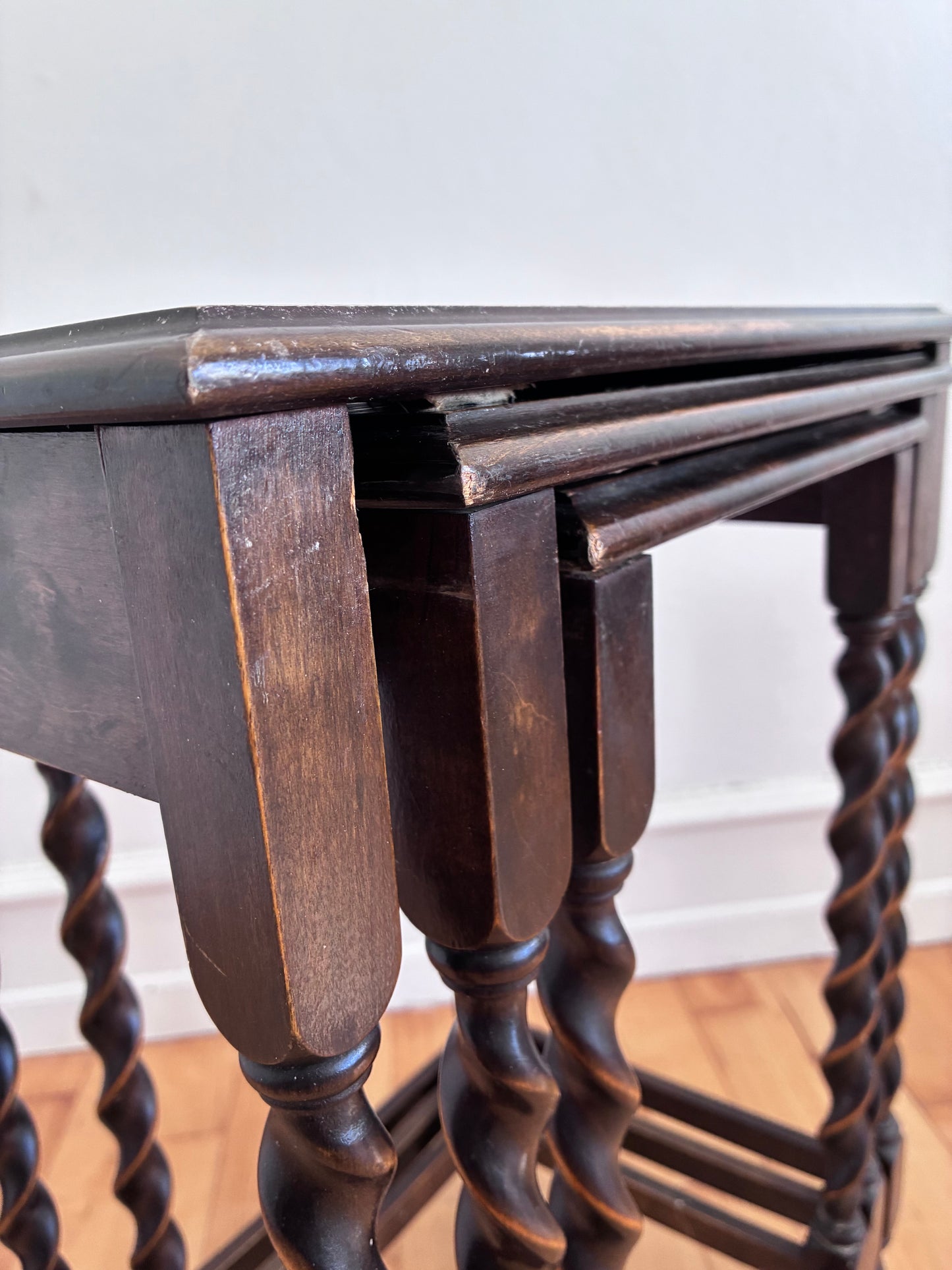 Vintage Set of 3 Barley Twist Walnut Nesting Side Tables, English 1940s