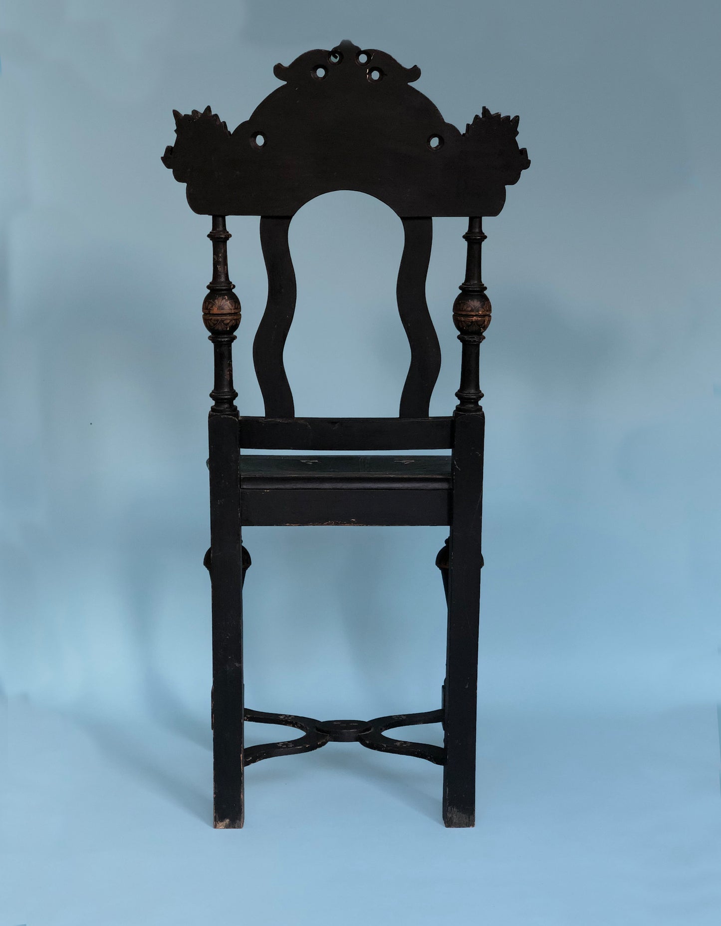 Antique Chinoiserie Chair with Carved Dragons