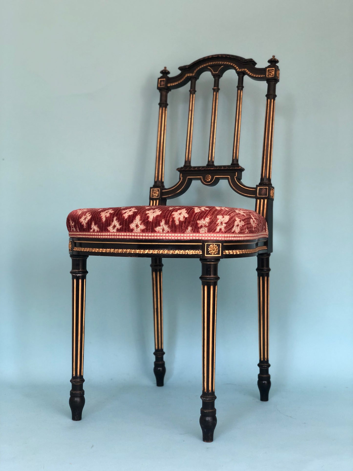 Napoleon III style Vintage Gilt Dining Chairs in Black and Gold Set of 2