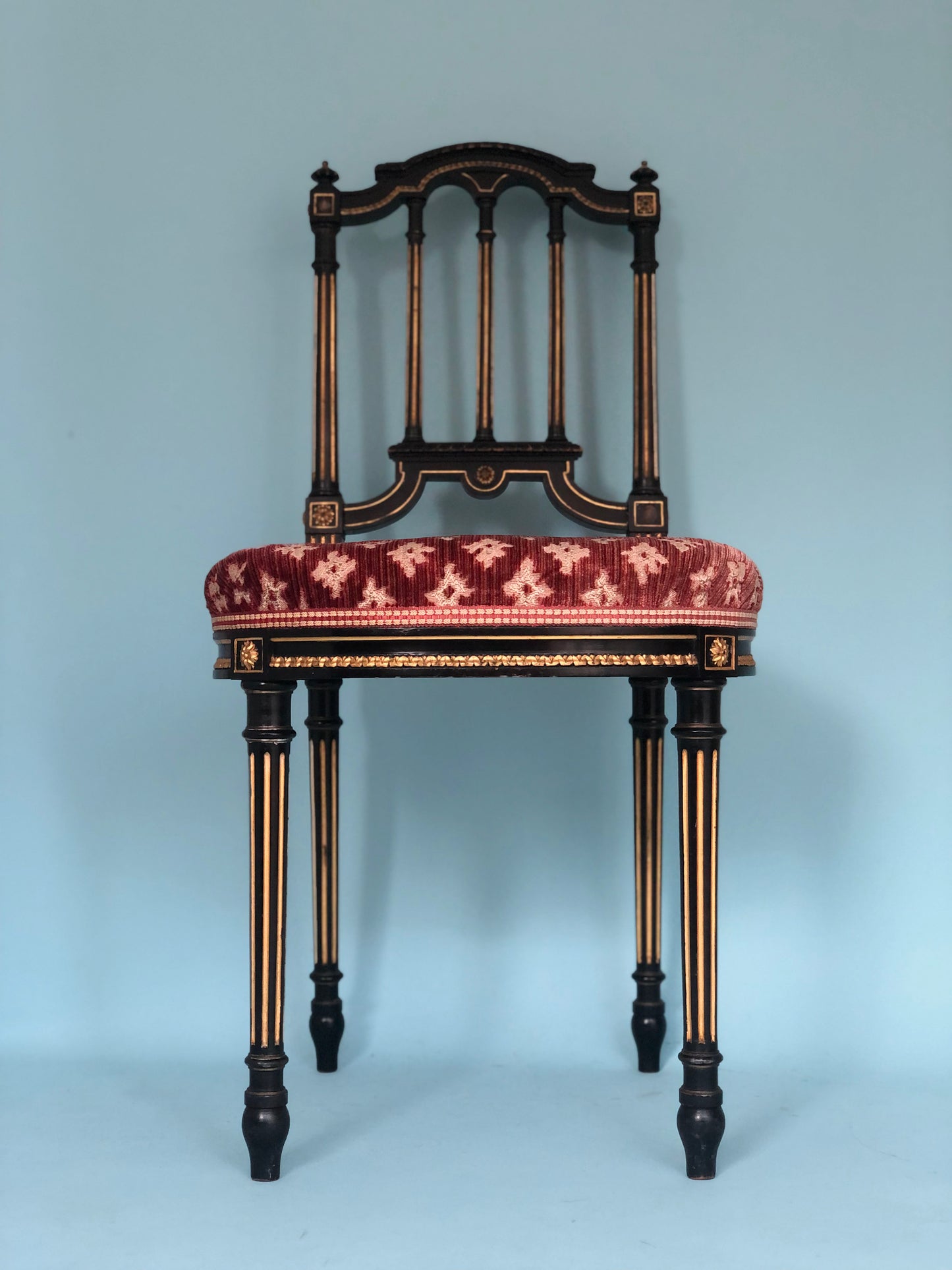 Napoleon III style Vintage Gilt Dining Chairs in Black and Gold Set of 2