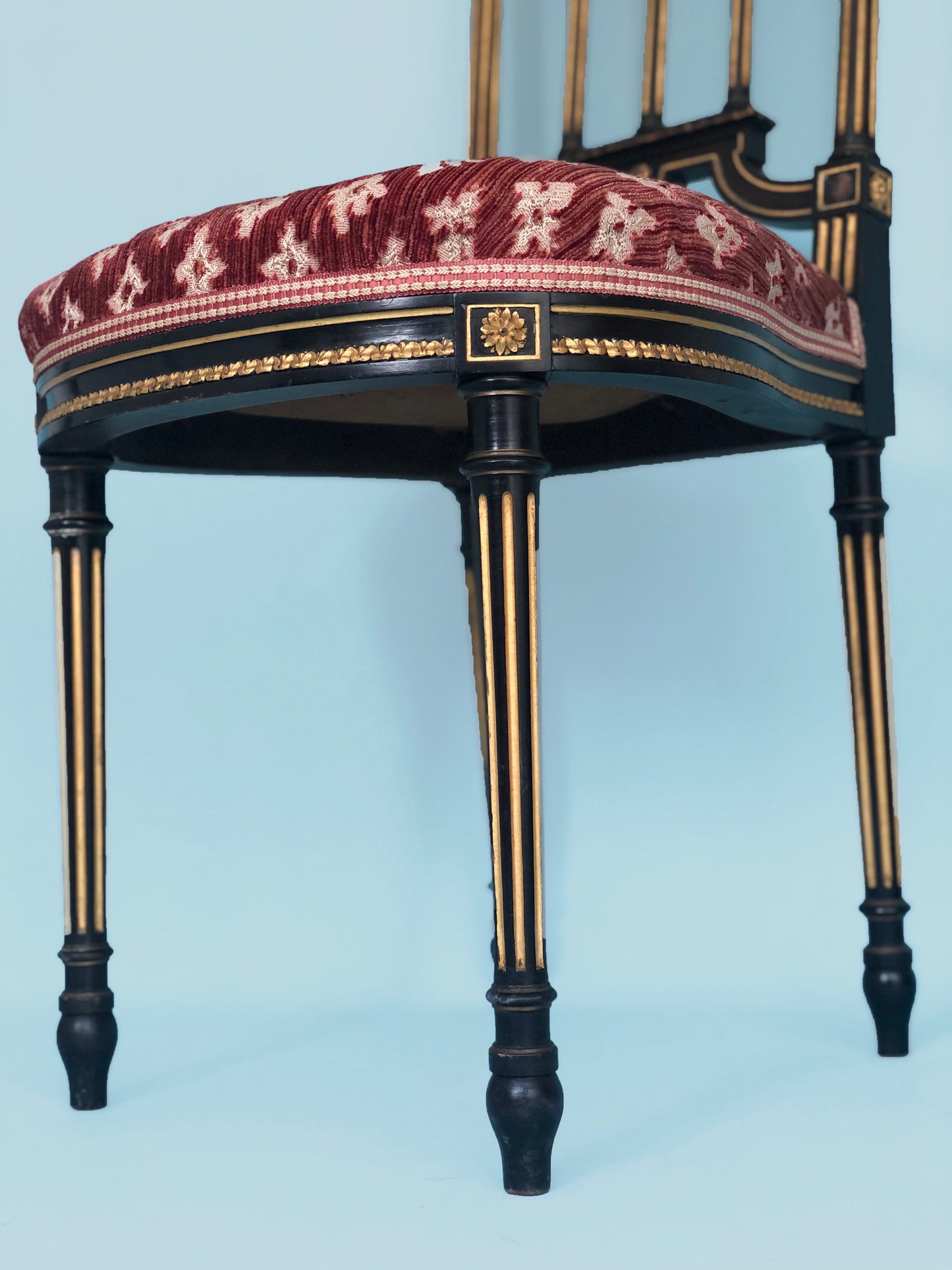 Napoleon III style Vintage Gilt Dining Chairs in Black and Gold Set of 2
