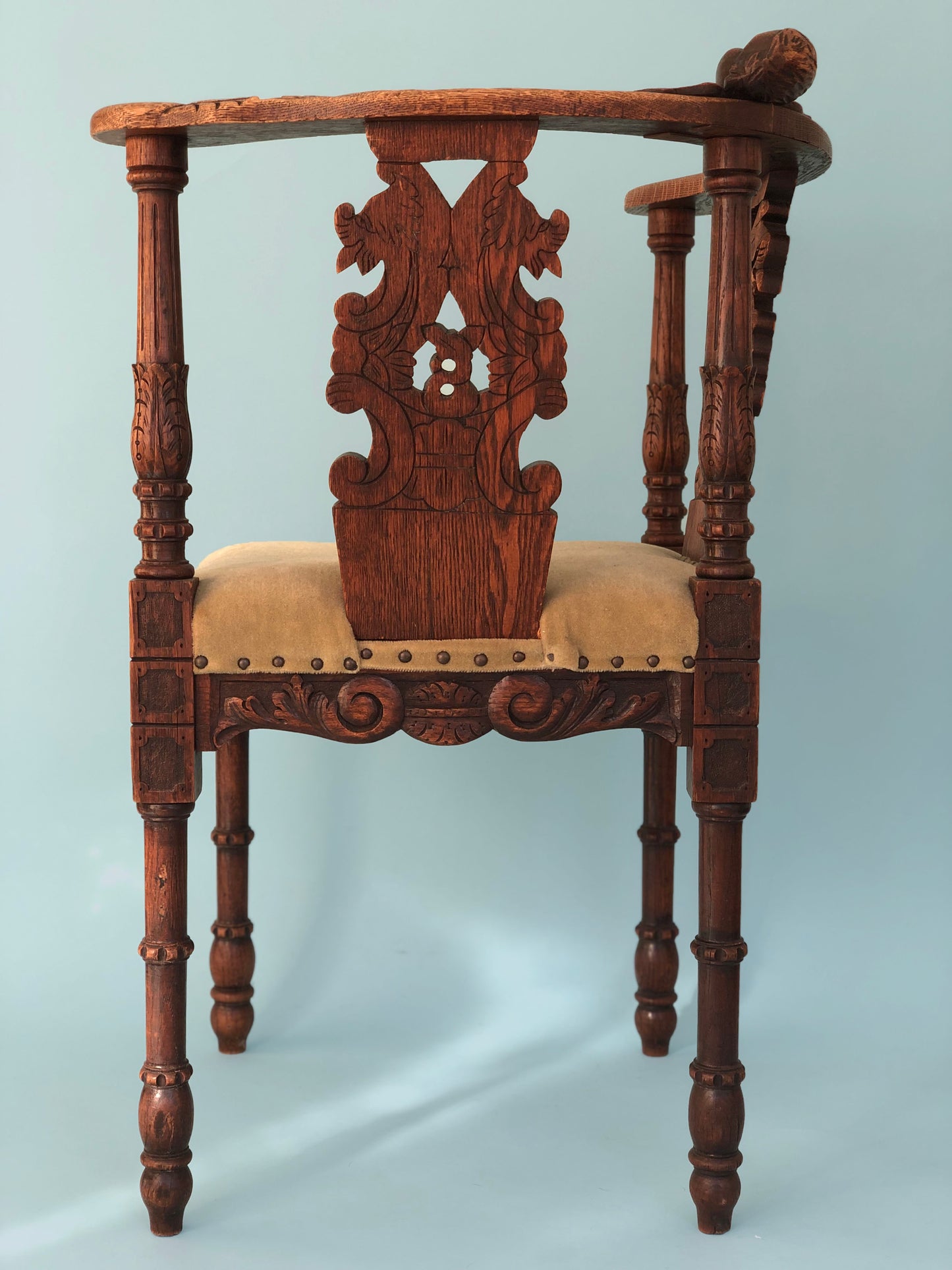 Victorian Carved Oak Corner Chair Cherub Head 1920s