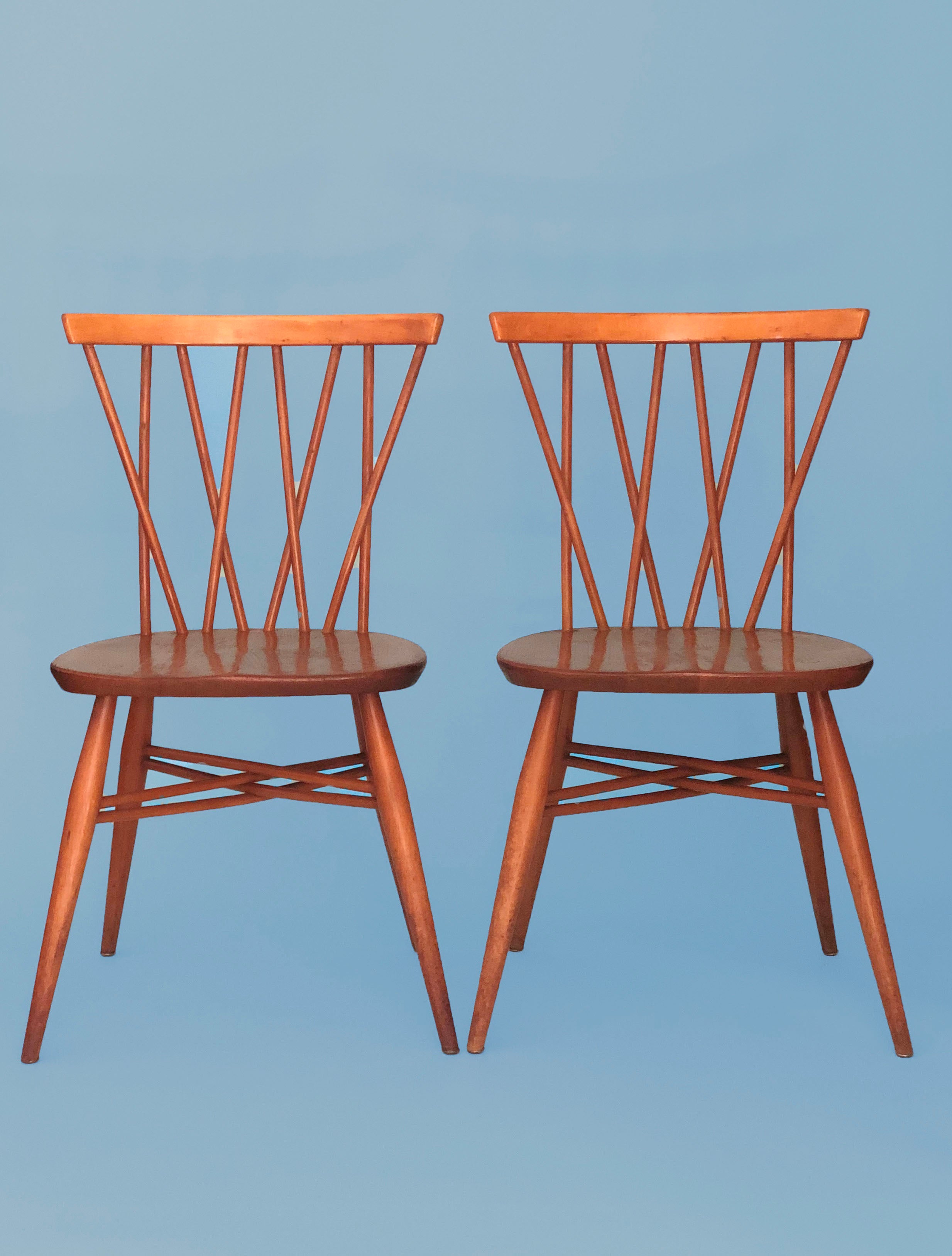 Set of 2 Candlestick Chairs by Lucian Ercolani for Ercol Standout